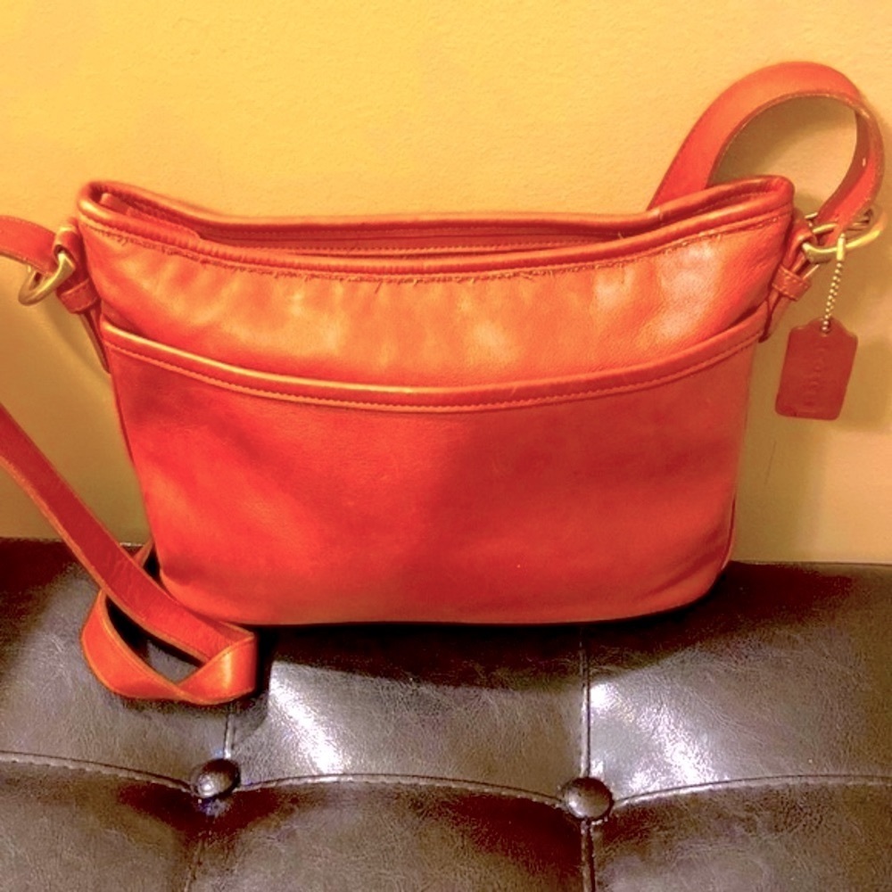 Coach Worth Bag D6C-4143
